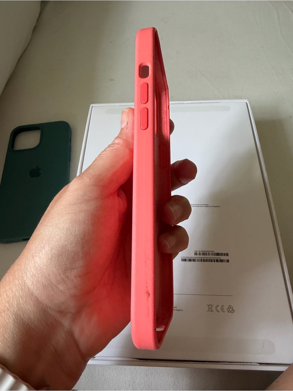 Apple Silicone Case - Coral Pink